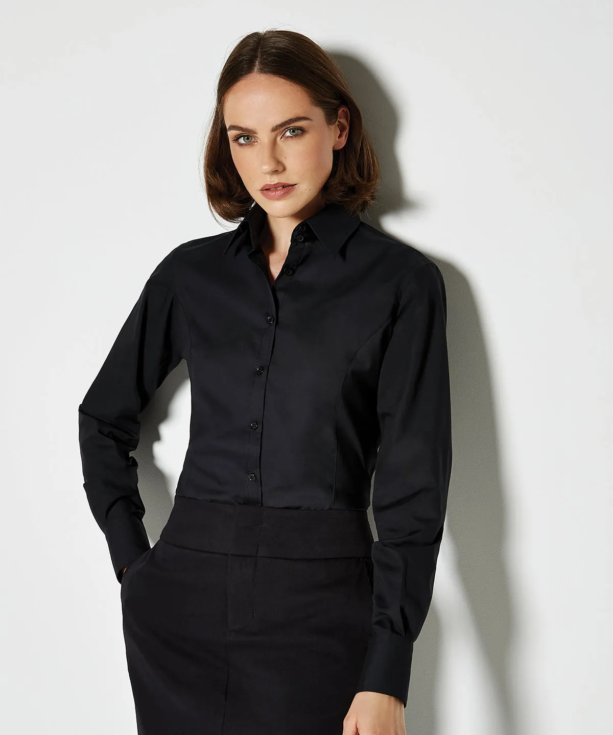 Black* - Business blouse long-sleeved (tailored fit)