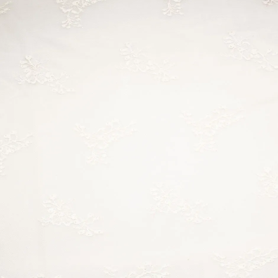 Rich Ivory Delicate Floral Chantilly Lace